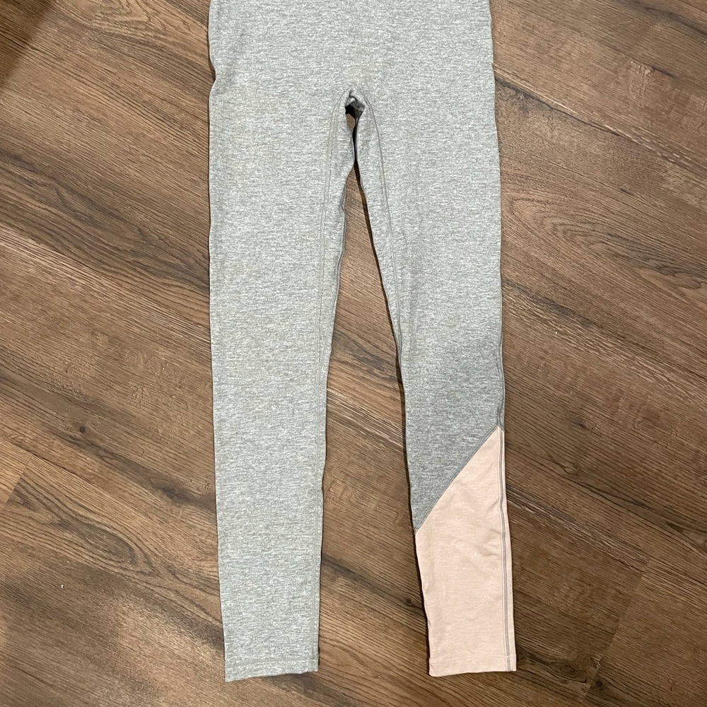 We over me inversion legging sz S/P